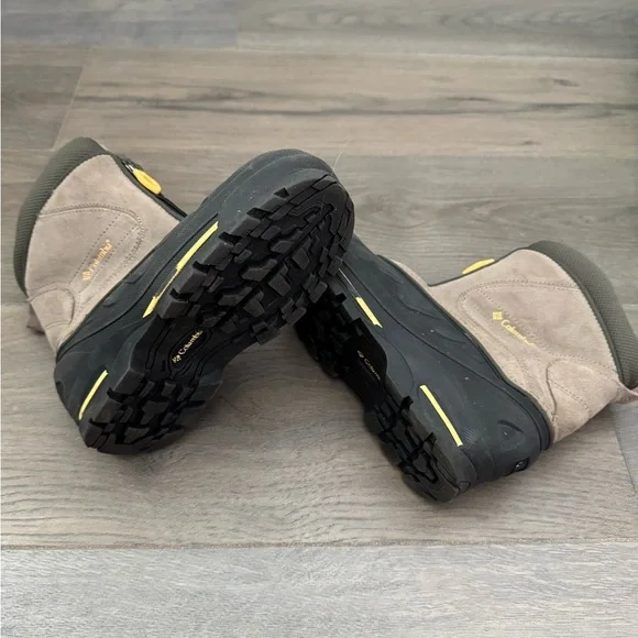 Boys Columbia snow boots - Picture 5 of 5